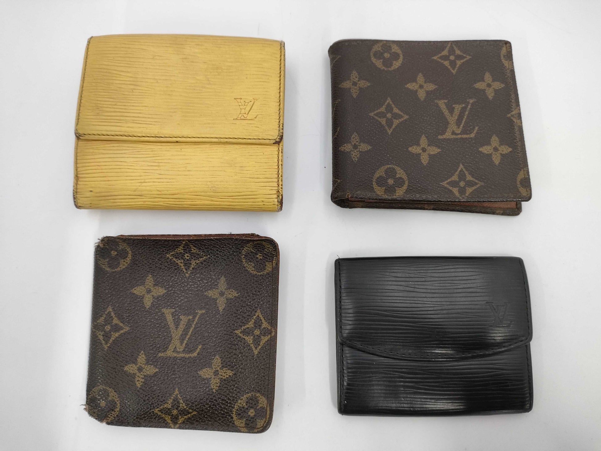LOUIS VUITTON Monogram Wallet *Total of 4 Wallets