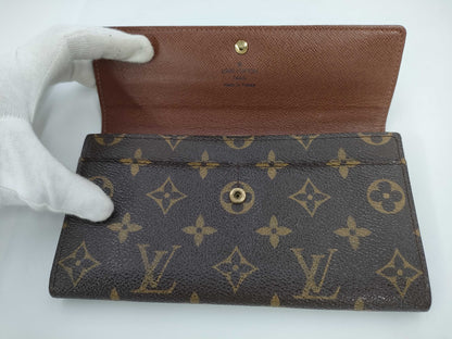 LOUIS VUITTON Monogram Portefeuille Sarah Wallet