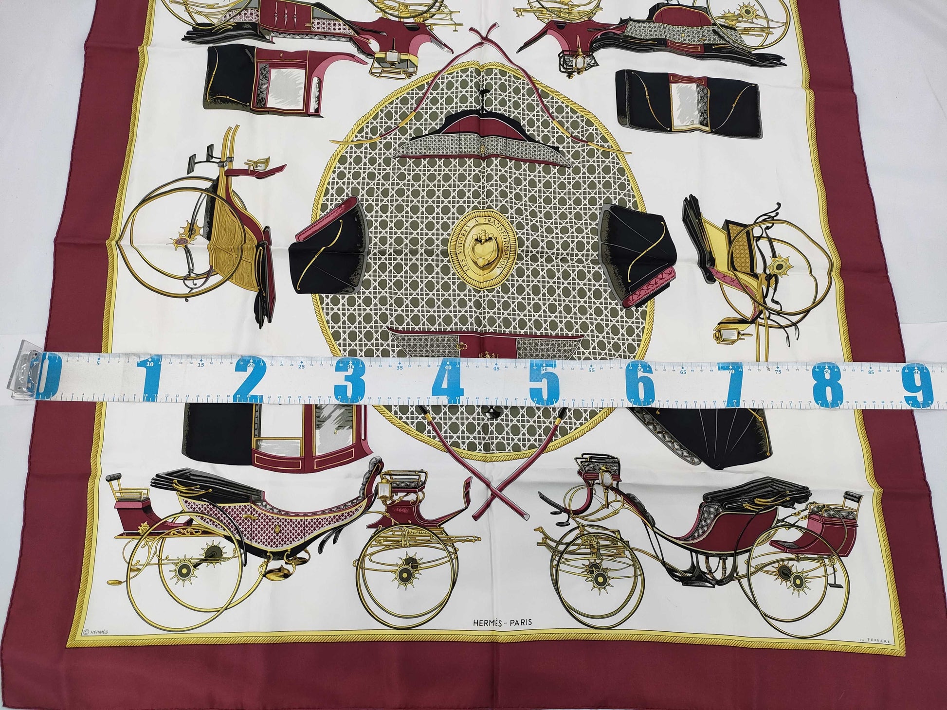 HERMES Carre 1 piece scarf