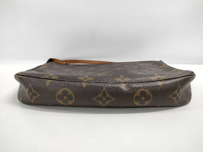 LOUIS VUITTON Monogram Accessoires M51980 Pouch