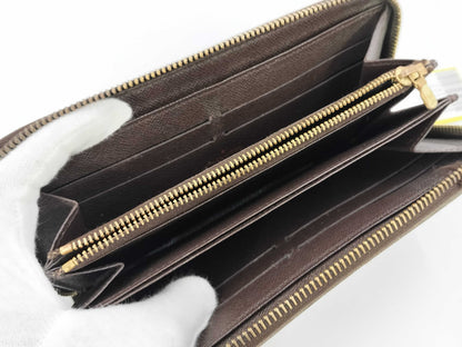 LOUIS VUITTON Damier Zippy Wallet