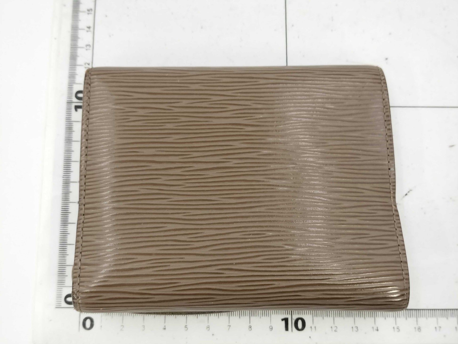 LOUIS VUITTON Epi Porto Monnaie Elastic Wallet