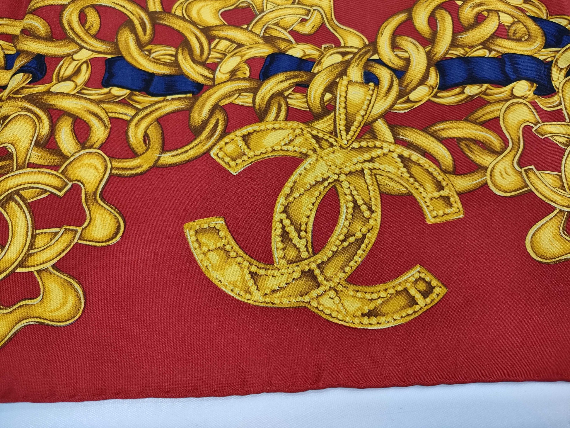 CHANEL Chain Design Red Scarf