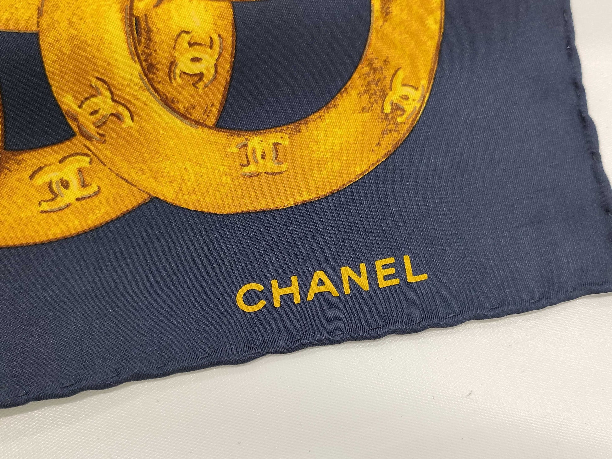 CHANEL Chain Design Navy Scarf