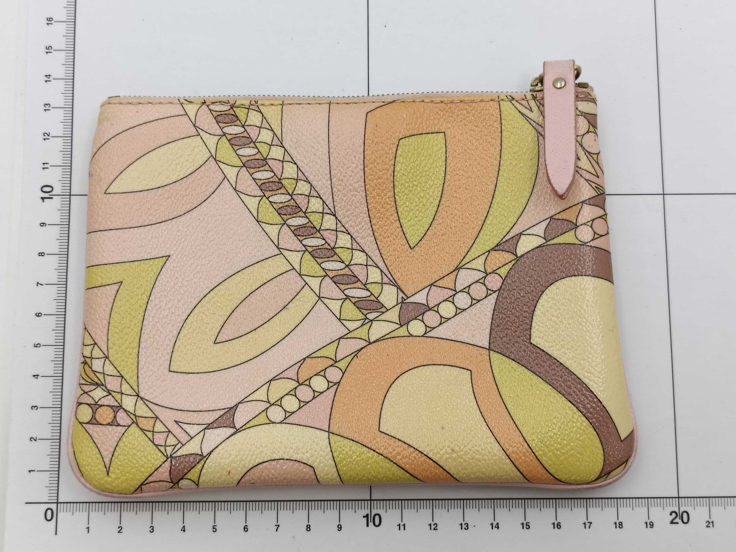 4 items including Armani, Louis Vuitton, Cartier, and Pucci sunglasses.