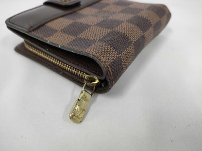 LOUIS VUITTON Damier N61668 Compact Zip Wallet