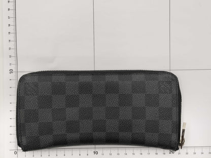 LOUIS VUITTON Damier Graphite N63095 Zippy Wallet Vertical Wallet