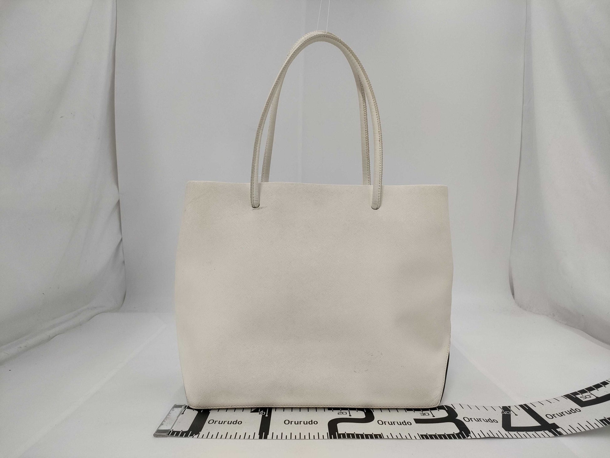 MARC JACOBS Leather Tote Bag