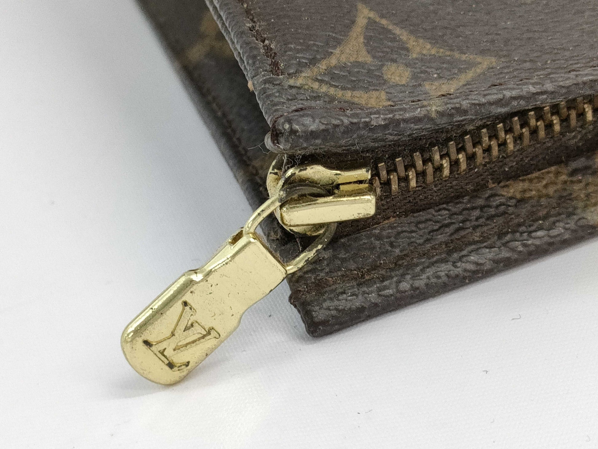 LOUIS VUITTON Monogram Second Pouch Pouch