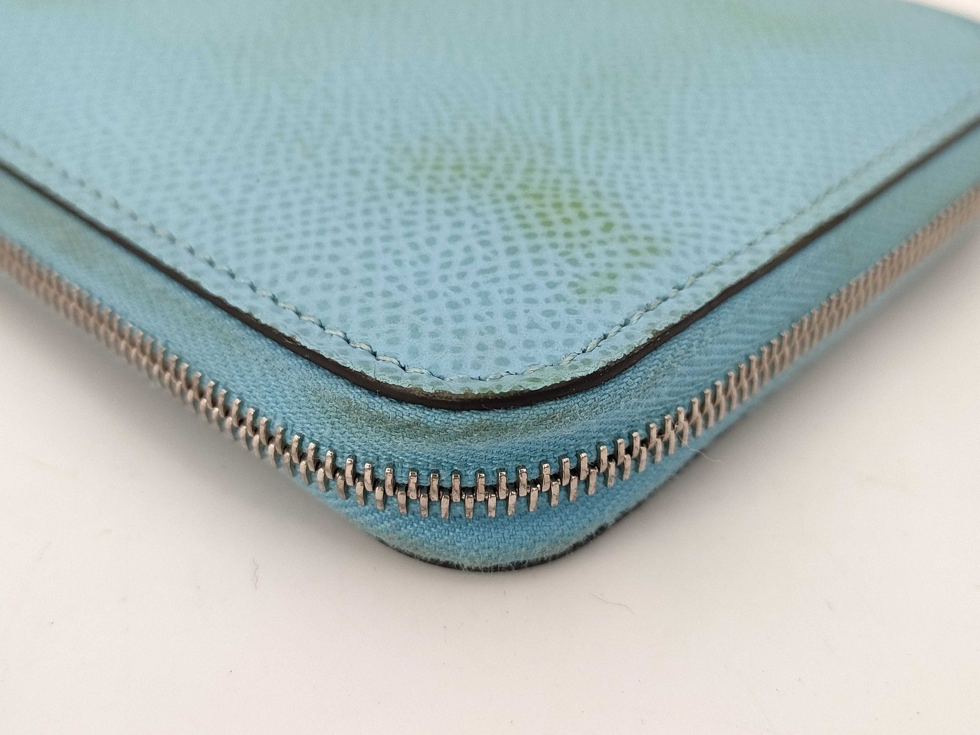 HERMES Azap Silkin Compact Wallet