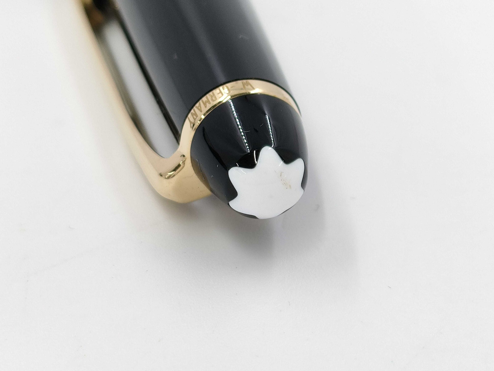 MONTBLANC Meisterstück Ballpoint Pen with Case *1 Pens & Fountain Pens