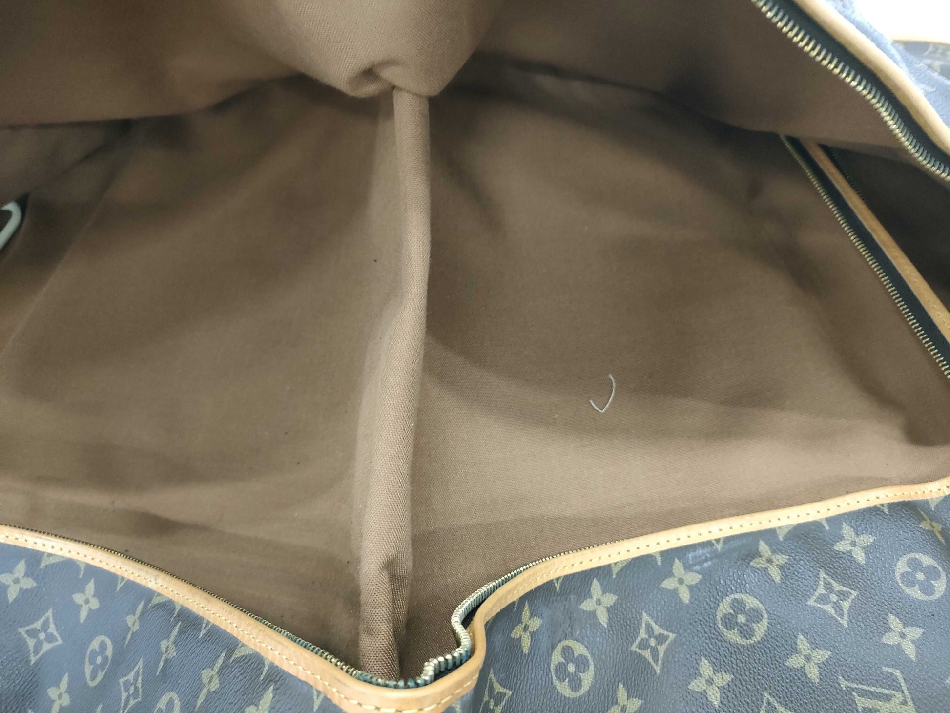 LOUIS VUITTON Monogram Garment Bag Bag
