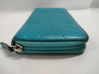 CHANEL Lambskin Camellia Round Wallet