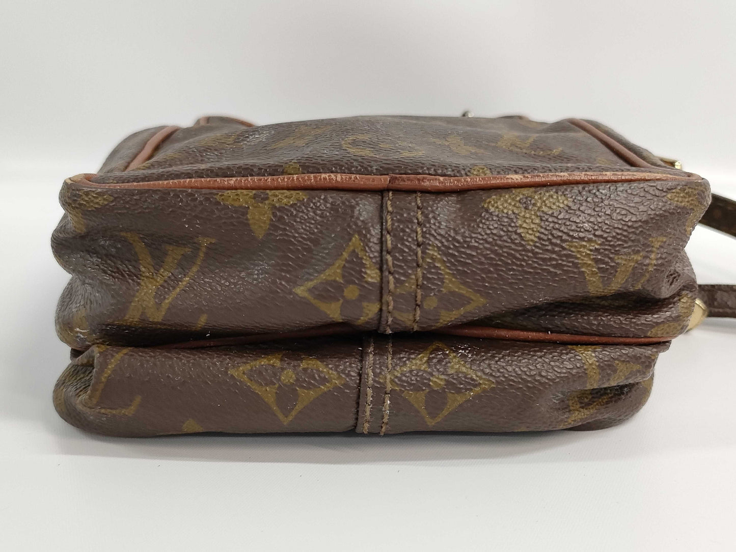 LOUIS VUITTON Monogram M45238 Amazon Old Model Crossbody Shoulder Bag