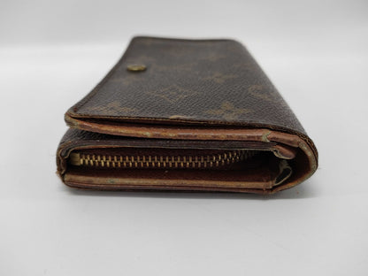 LOUIS VUITTON 2-Piece Wallet Set