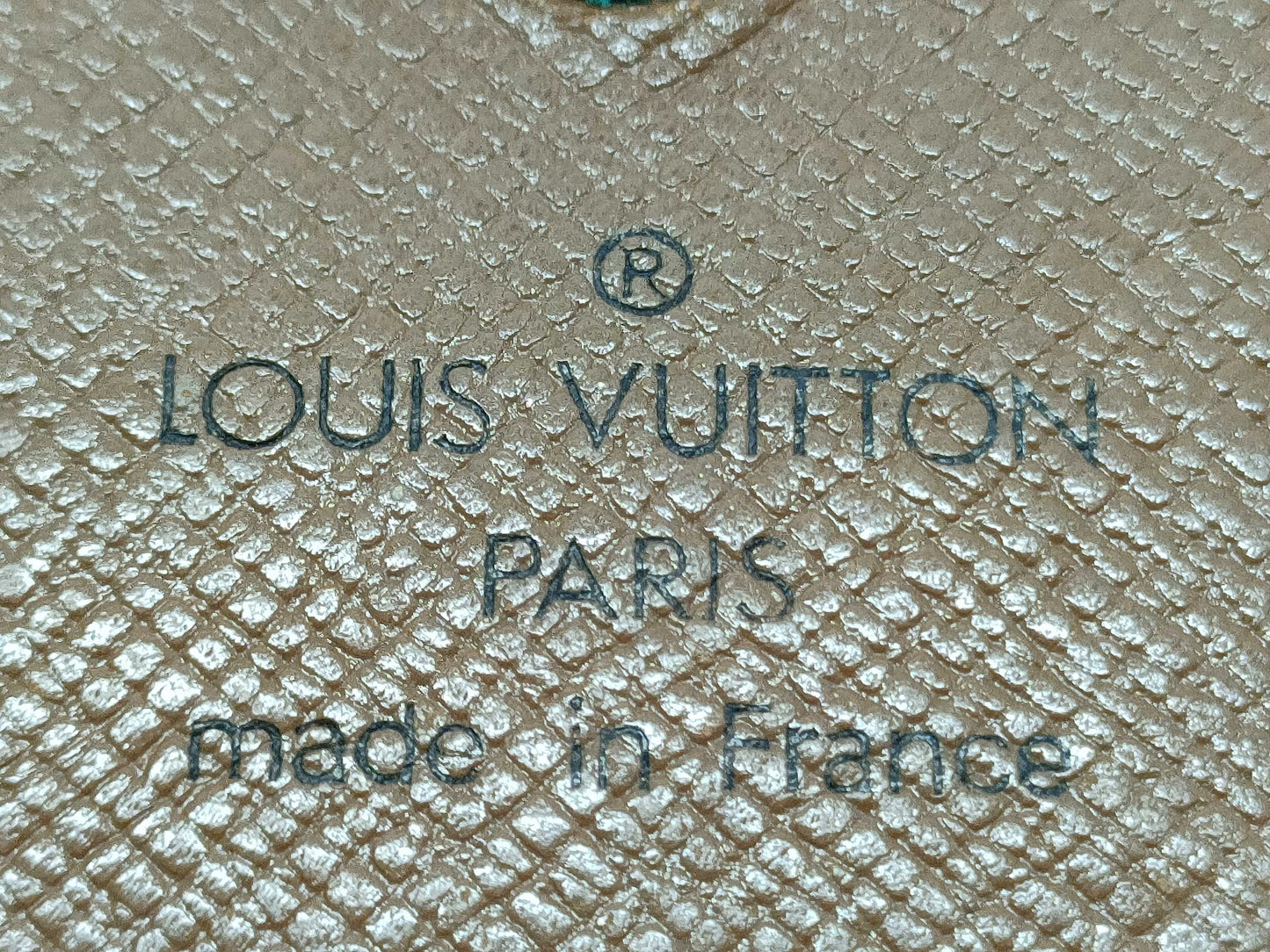 LOUIS VUITTON 2-Piece Wallet Set