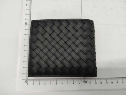 BOTTEGA VENETA Intrecciato Bifold Wallet