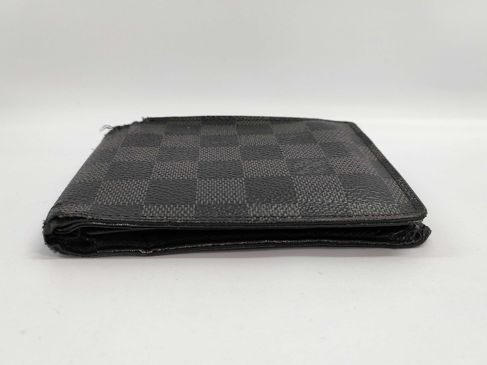 LOUIS VUITTON Damier Wallet 2-Piece Wallet