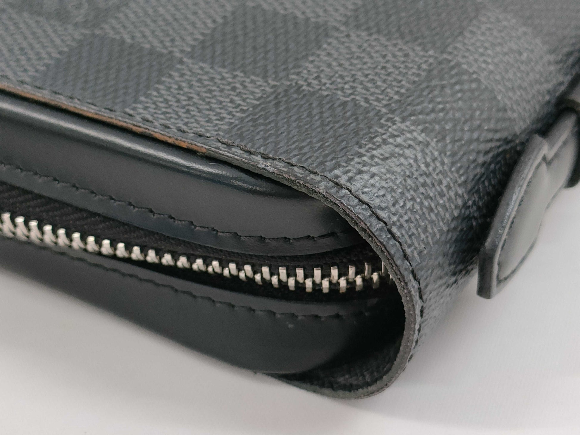 LOUIS VUITTON Damier Graphite N41503 Zippy XL Wallet