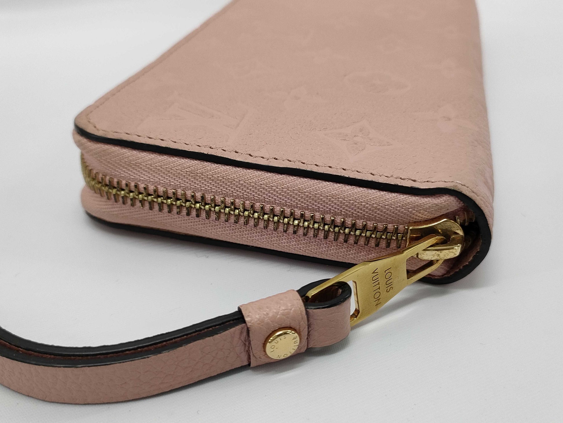 LOUIS VUITTON Monogram M64090 Empreinte Zippy Wallet