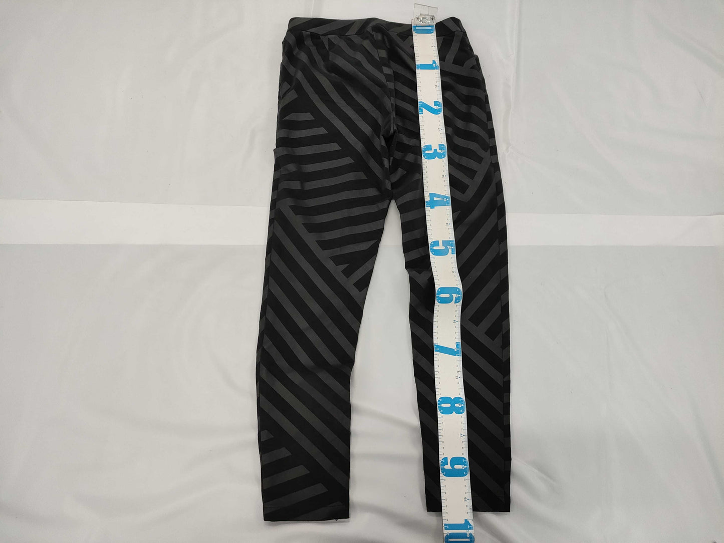 ISSEY MIYAKE □ ISSEY MIYAKE Pants Pants