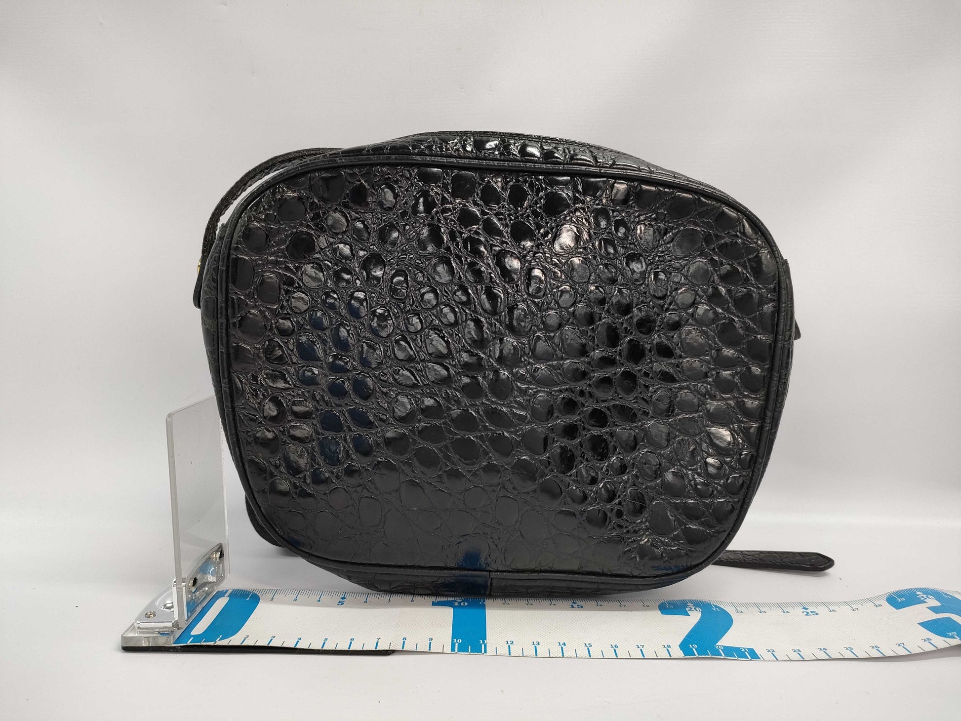 Salvatore Ferragamo Vara Crocodile Embossed Shoulder Bag Shoulder Bag