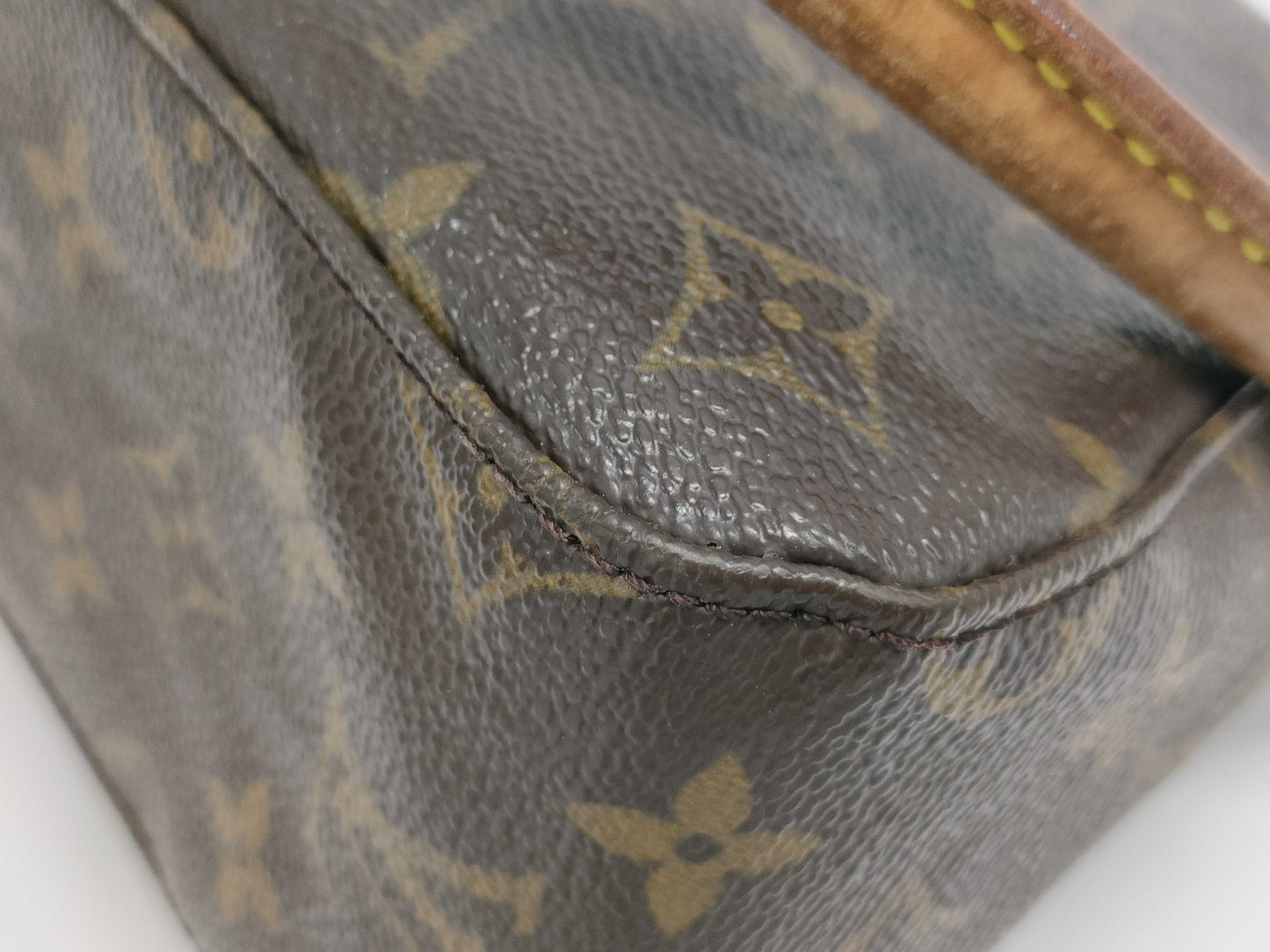 LOUIS VUITTON Monogram M51147 Mini Looping Handbag