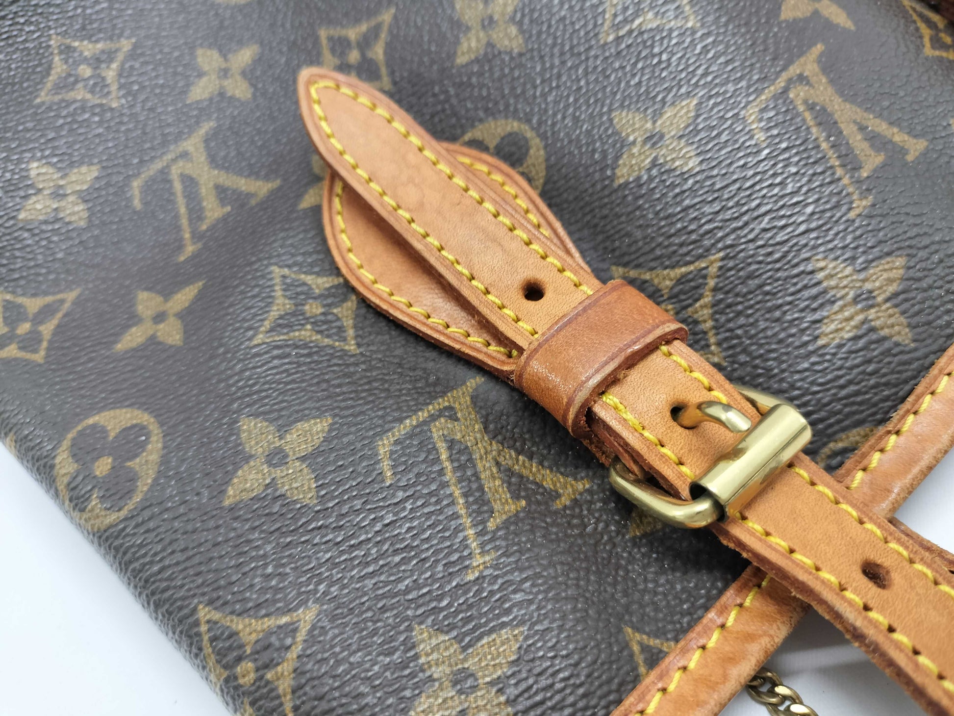 LOUIS VUITTON Monogram Petit Bucket Tote Bag 