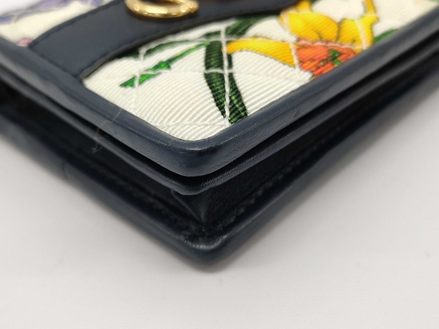 GUCCI Interlocking G Bifold Wallet