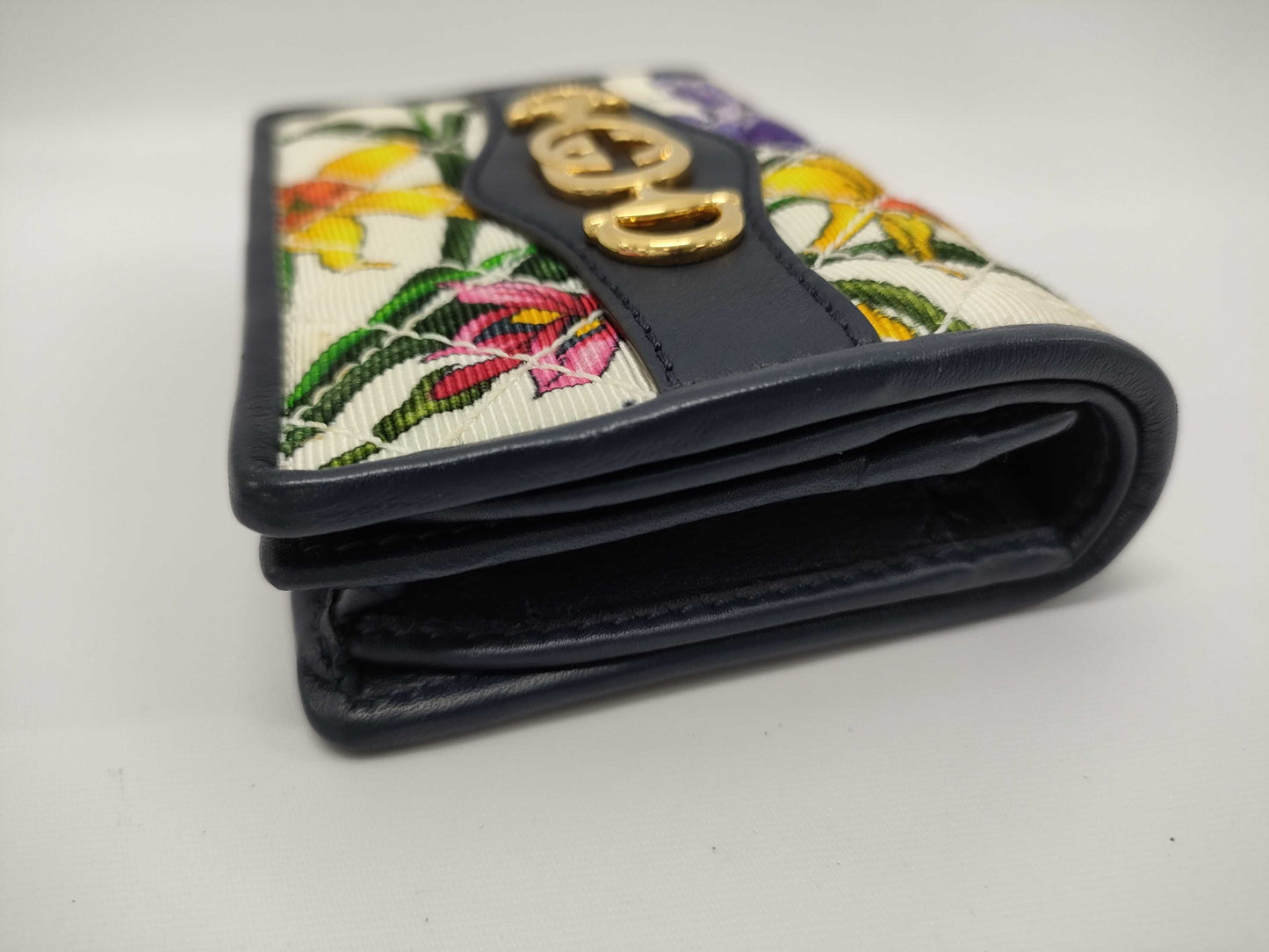 GUCCI Interlocking G Bifold Wallet