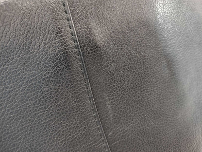 BURBERRY Leather Hand Square Plate Handbag