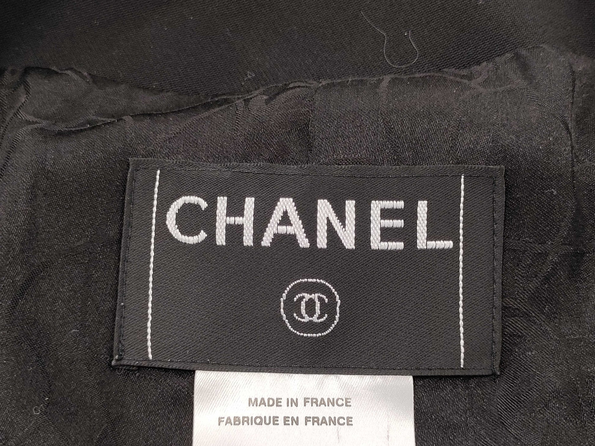 CHANEL Gold Button Jacket Jacket