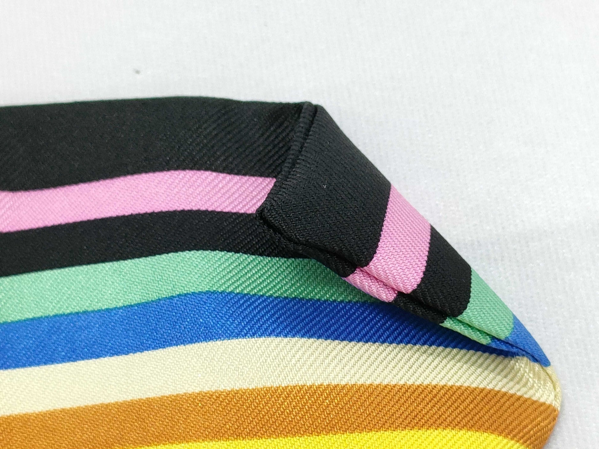 LOUIS VUITTON Bandeau Scarf Scarf