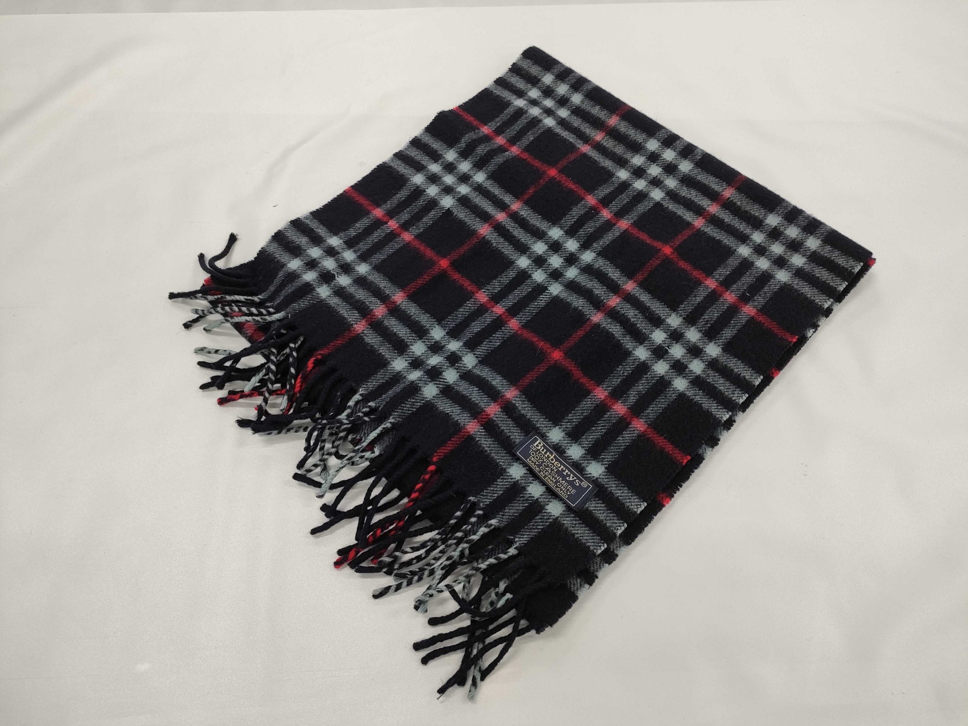 BURBERRY Scarf