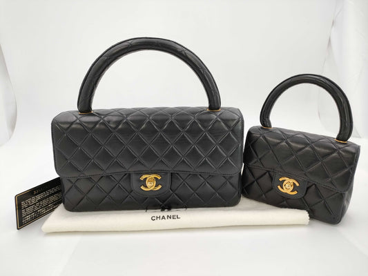 CHANEL Lambskin Matelasse Handbag with GD Hardware