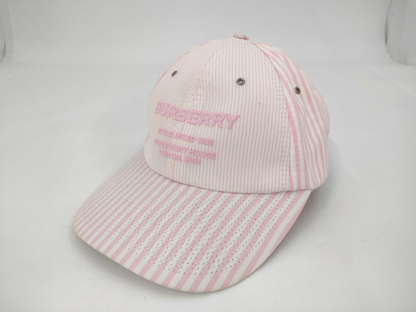BURBERRY Caps and other accessories