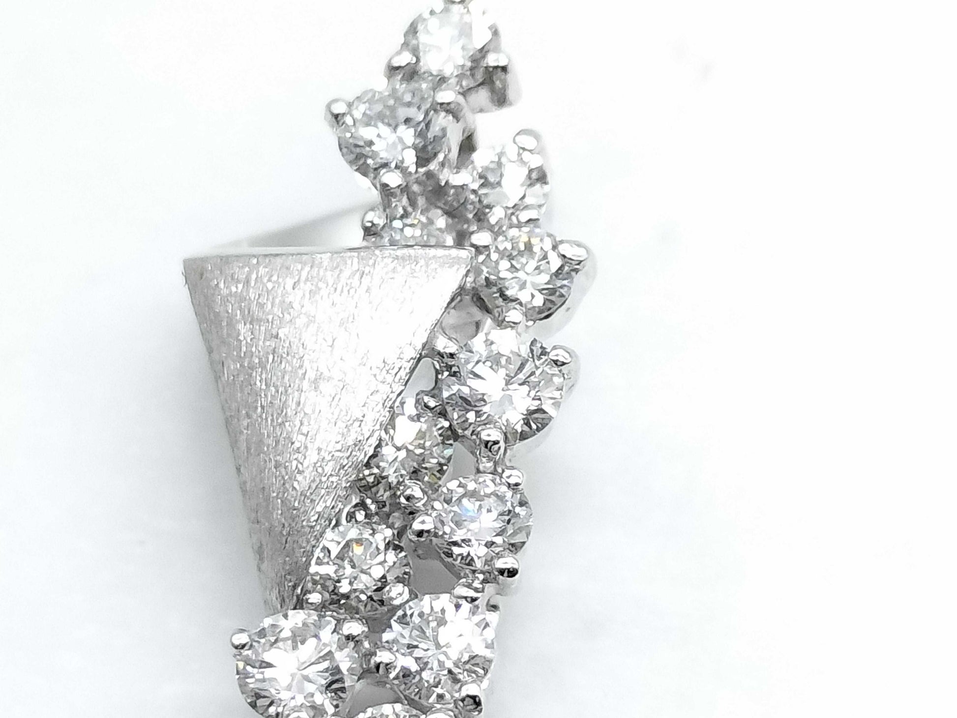 D0.67ct K18WG 2.6g Pendant Top 