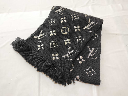 LOUIS VUITTON Echarpe Logomania Black Scarf