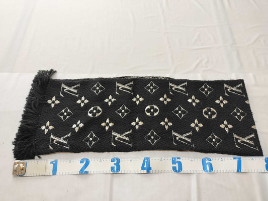 LOUIS VUITTON Echarpe Logomania Black Scarf
