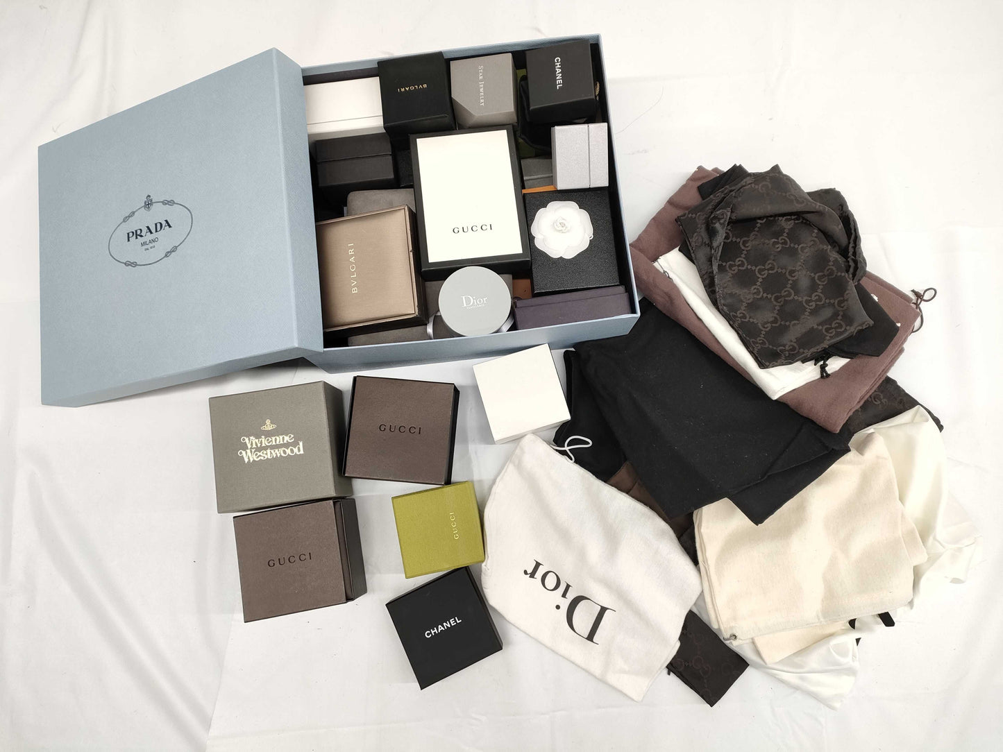 CHANEL, Bulgari, Celine, etc. Dust Bags/Empty Boxes/Jewelry Boxes/Watch Boxes. Collect all your empty brand boxes.