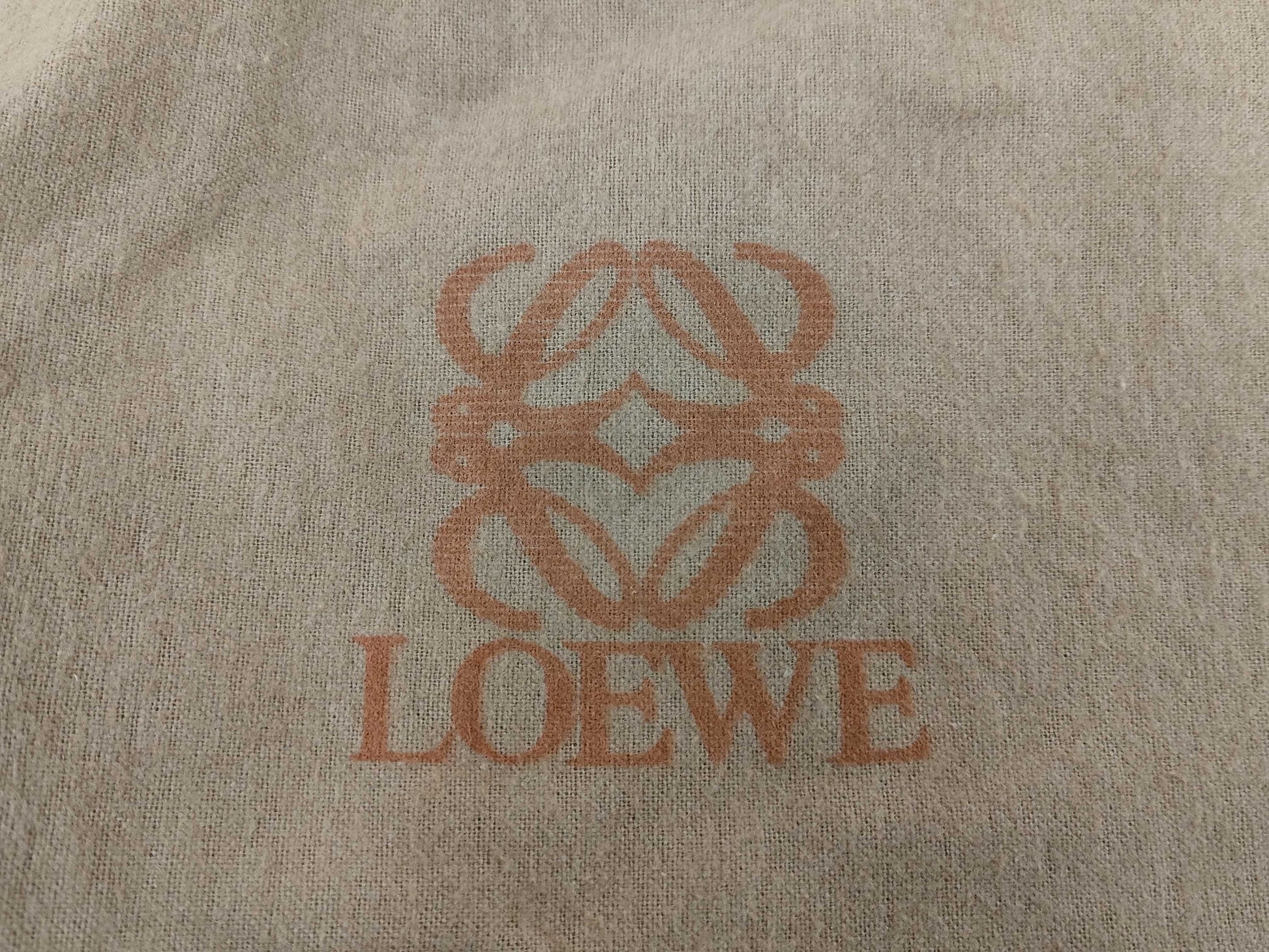 LOUIS VUITTON Hermès Dust Bag/Empty Box/Shopper. Empty Brand Boxes. Empty Brand Boxes.