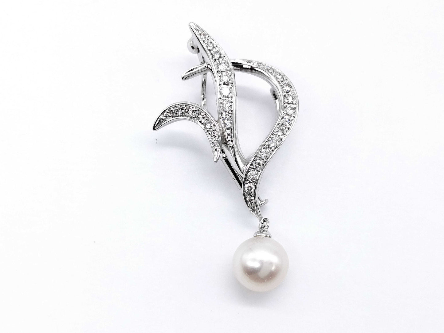 POLA Akoya Pearl, Diameter: Approx. 8.0mm, D0.41ct, 750, 6.5g, Brooch 