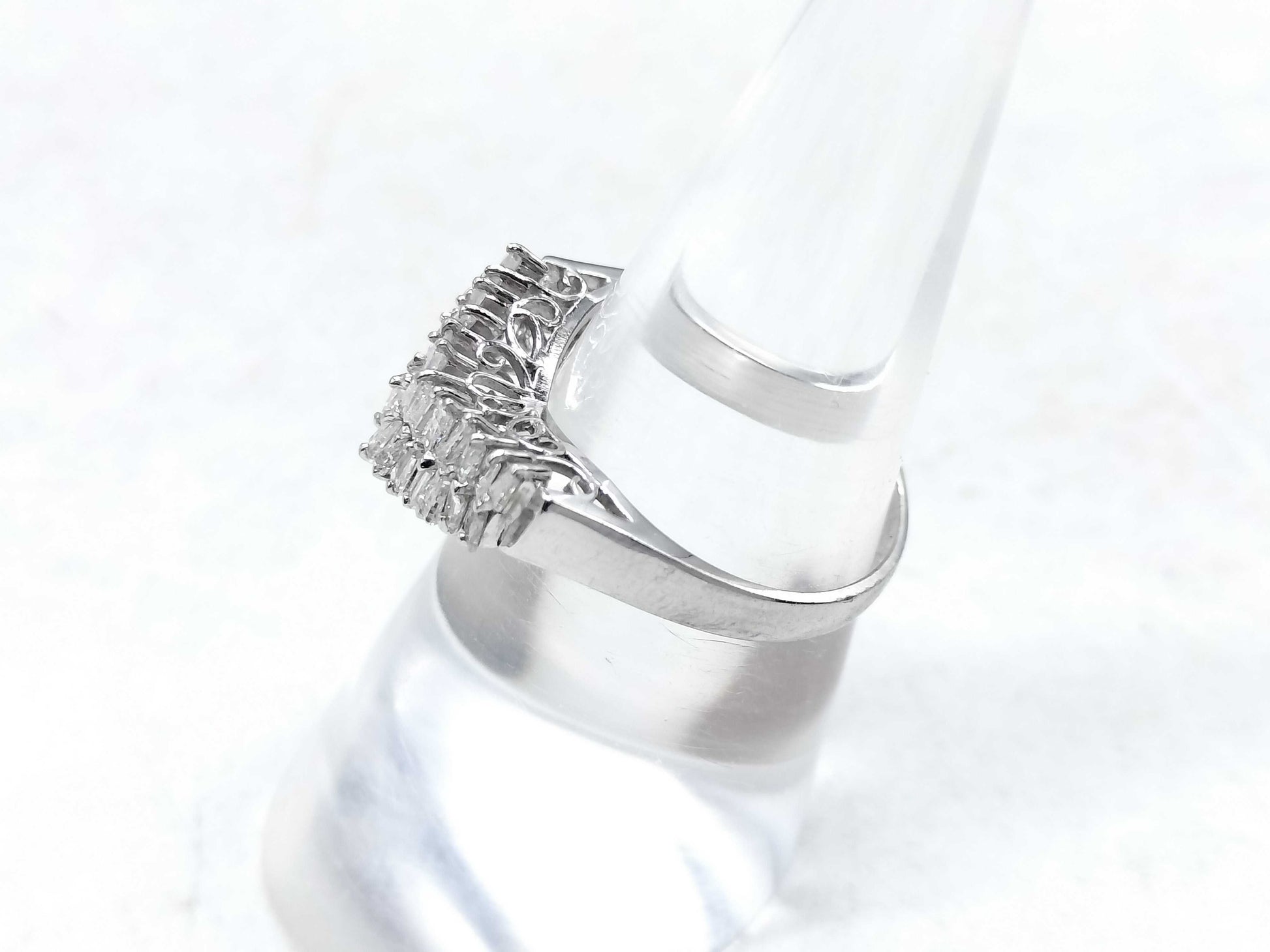 D0.50ct Pt900 3.9g Ring 