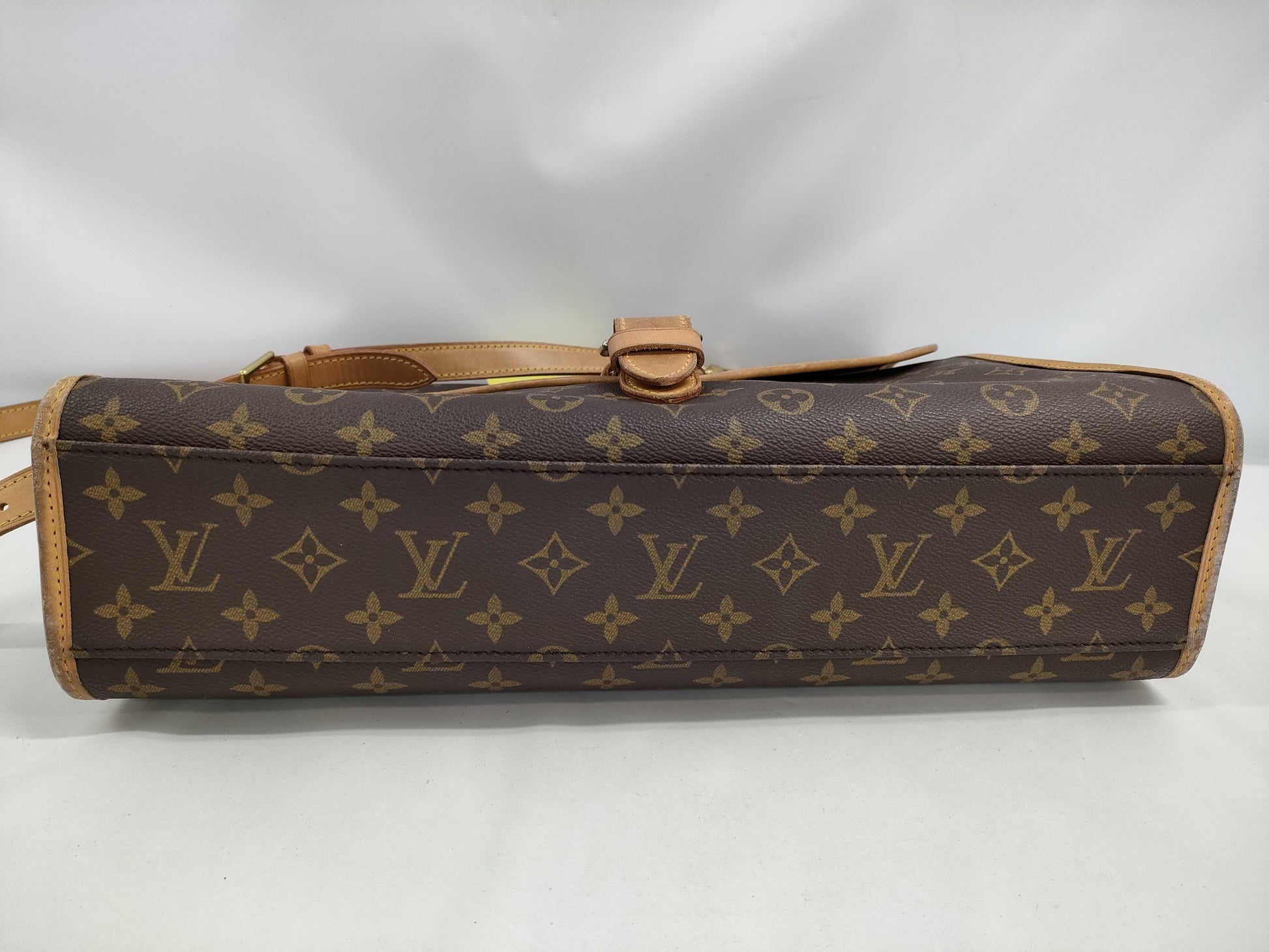 LOUIS VUITTON Monogram M40120 Beverly GM Shoulder Bag