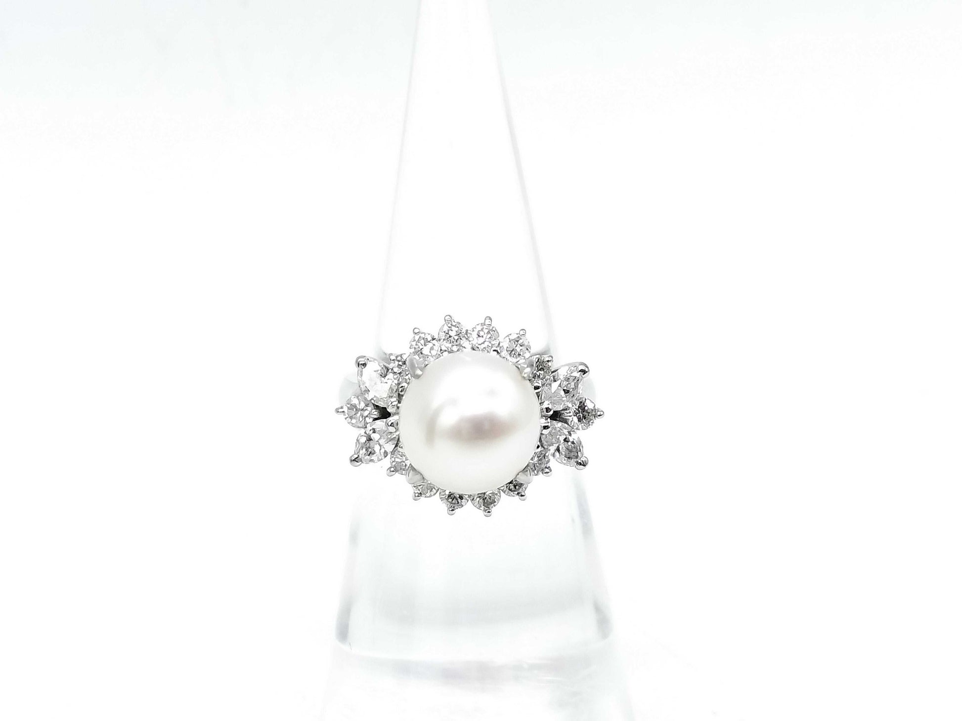 Akoya Pearl Ring, Diameter: Approx. 9.3mm, D0.89ct, Pt850, 7.8g 