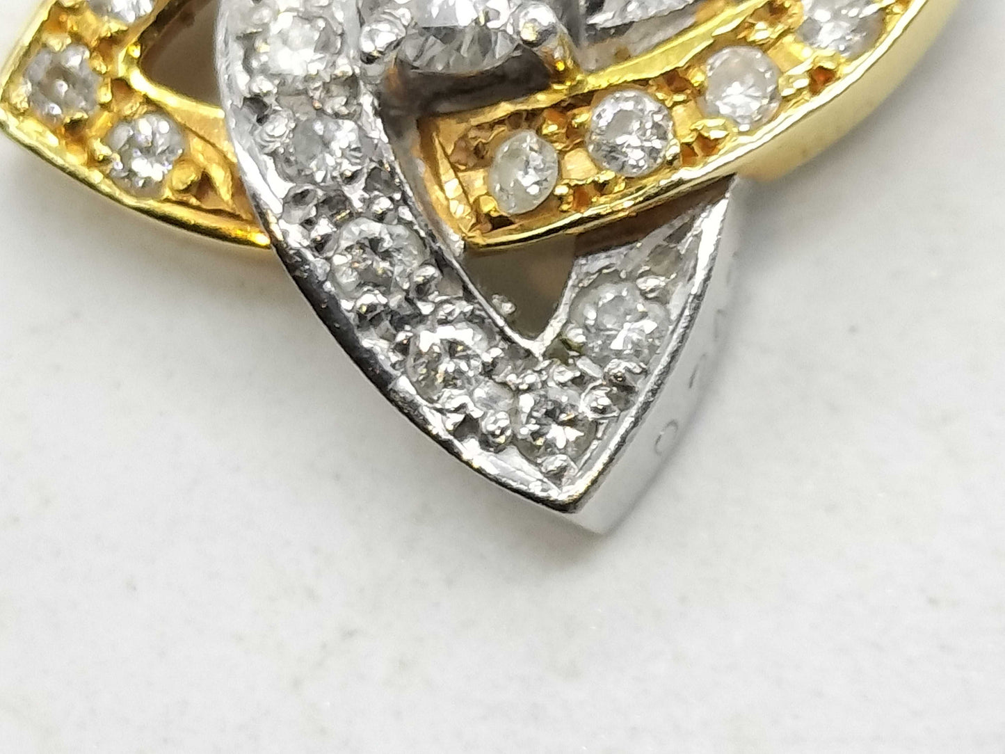 D0.132ct/0.243ct Pt900/K18 2.6g Pendant Top 