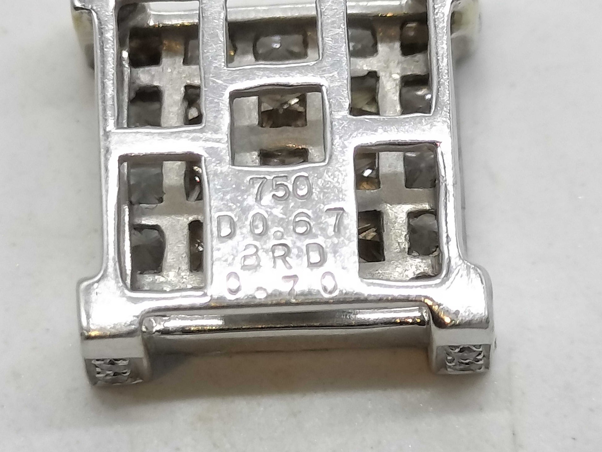 BD 0.70ct D 0.67ct 750 2.2g Pendant Top 