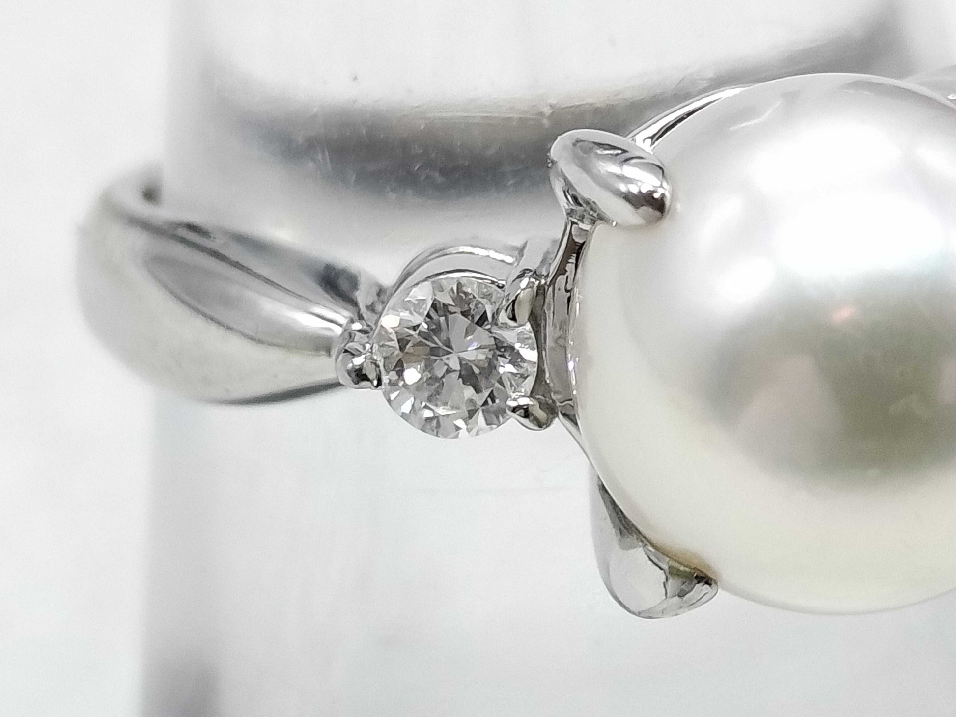 Akoya Pearl Ring, Diameter: Approx. 8.8mm, D0.17ct, Pt900, 6.2g 