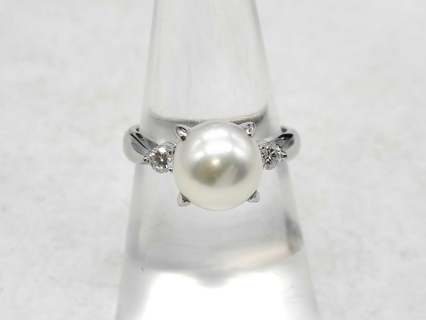 Akoya Pearl Ring, Diameter: Approx. 8.8mm, D0.17ct, Pt900, 6.2g 