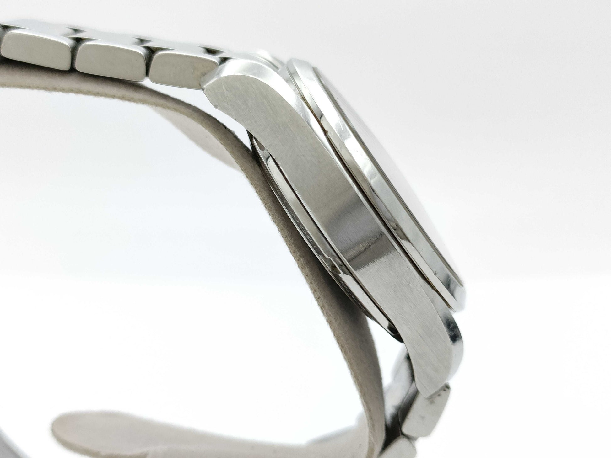 OMEGA 231.10.39.61.06.001 91574506 Quartz Men's Watch